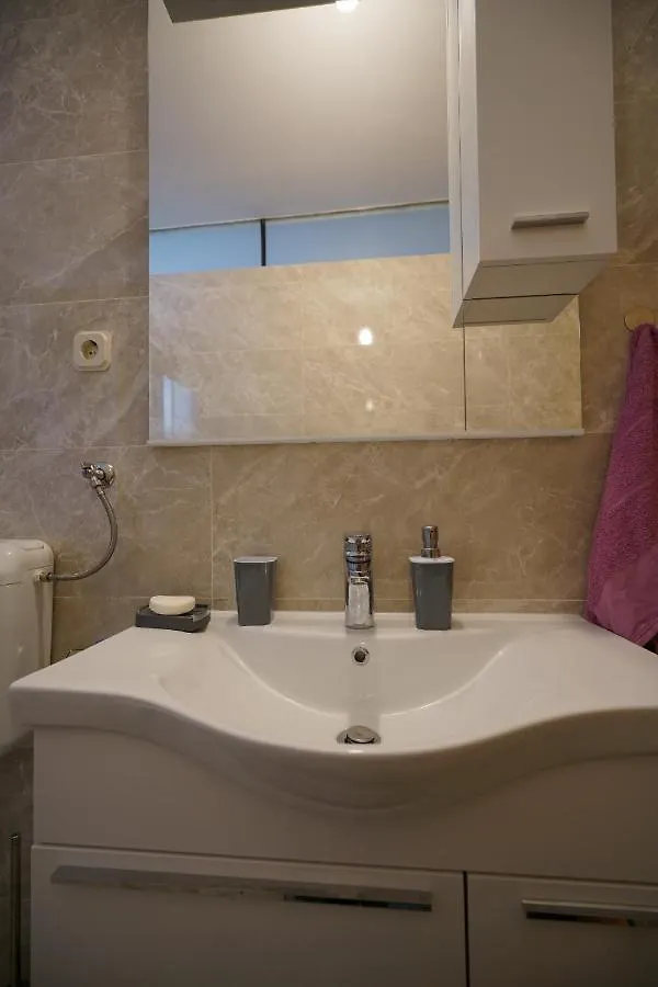 Angelina - Stone House Apartment Kali 0*,  Croatia