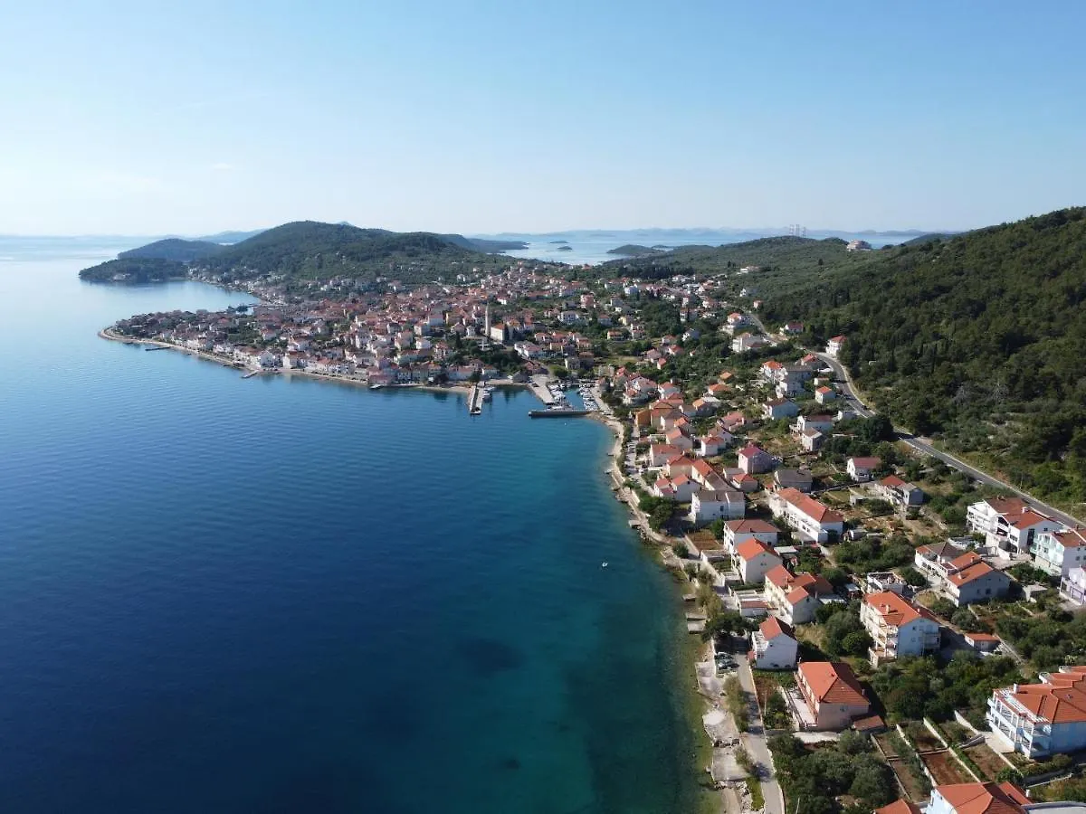 Angelina - Stone House Apartment Kali Croatia