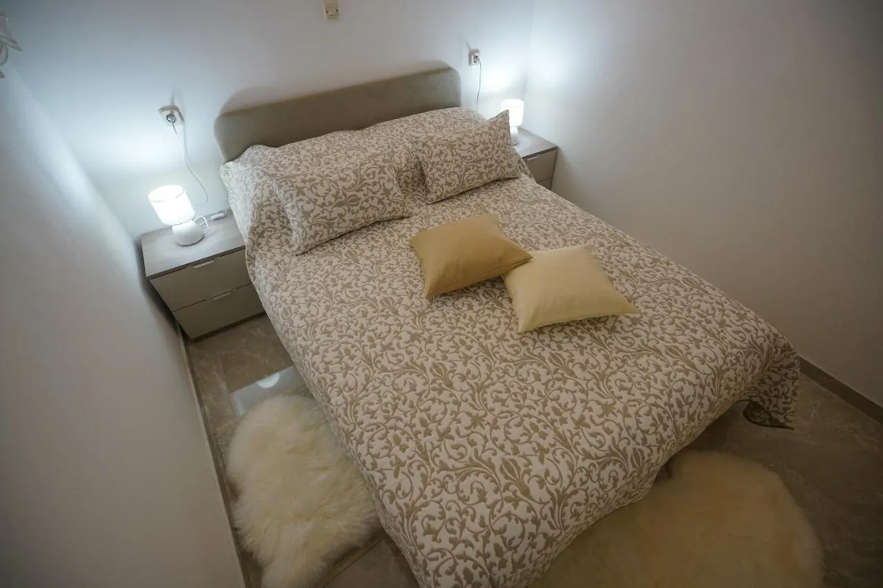 Apartmán Angelina - Stone House Kali