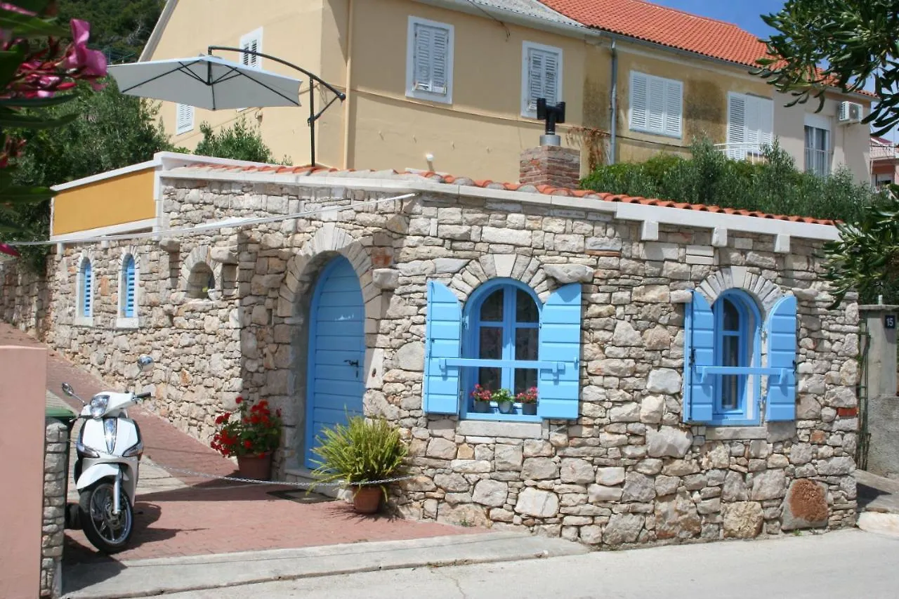 Angelina - Stone House Apartment Kali 0*,  Croatia